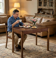 Natural & Walnut Solid Wood Dining Table for 4-6 People, Mid-Century Modern Farmhouse Rectangular Kitchen Table with Fluted Front Panel, Multipurpose Wooden Desk for Apartment, Living Room & Home Office